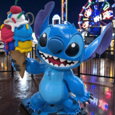 Animal 3D Statue 155 cm with Ice Cream